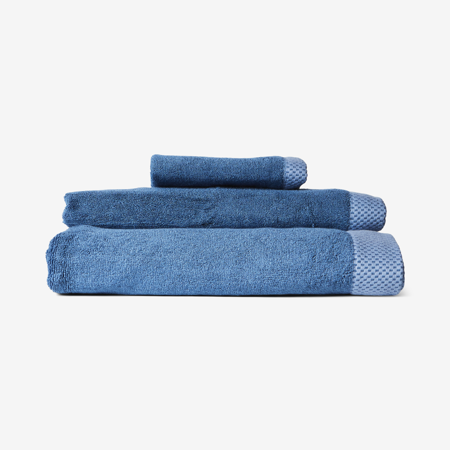 1126_Luxury-Bambo-Towel-Set-Indigo_Front-folded_2021