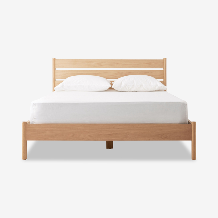 Monarch Bed, Full, Oak